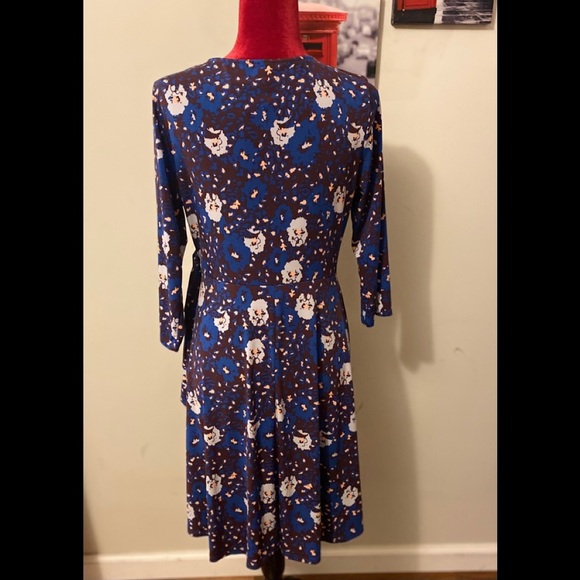 Beautiful v-neck floral blue dress/ size L - Picture 4 of 8